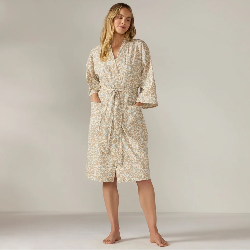 Coyuchi Women’s Isla Robe in Fawn Garden